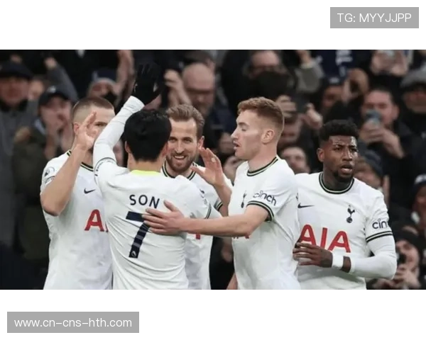 诺丁汉森林3-0热刺，戴奇接手后连克利物浦热刺